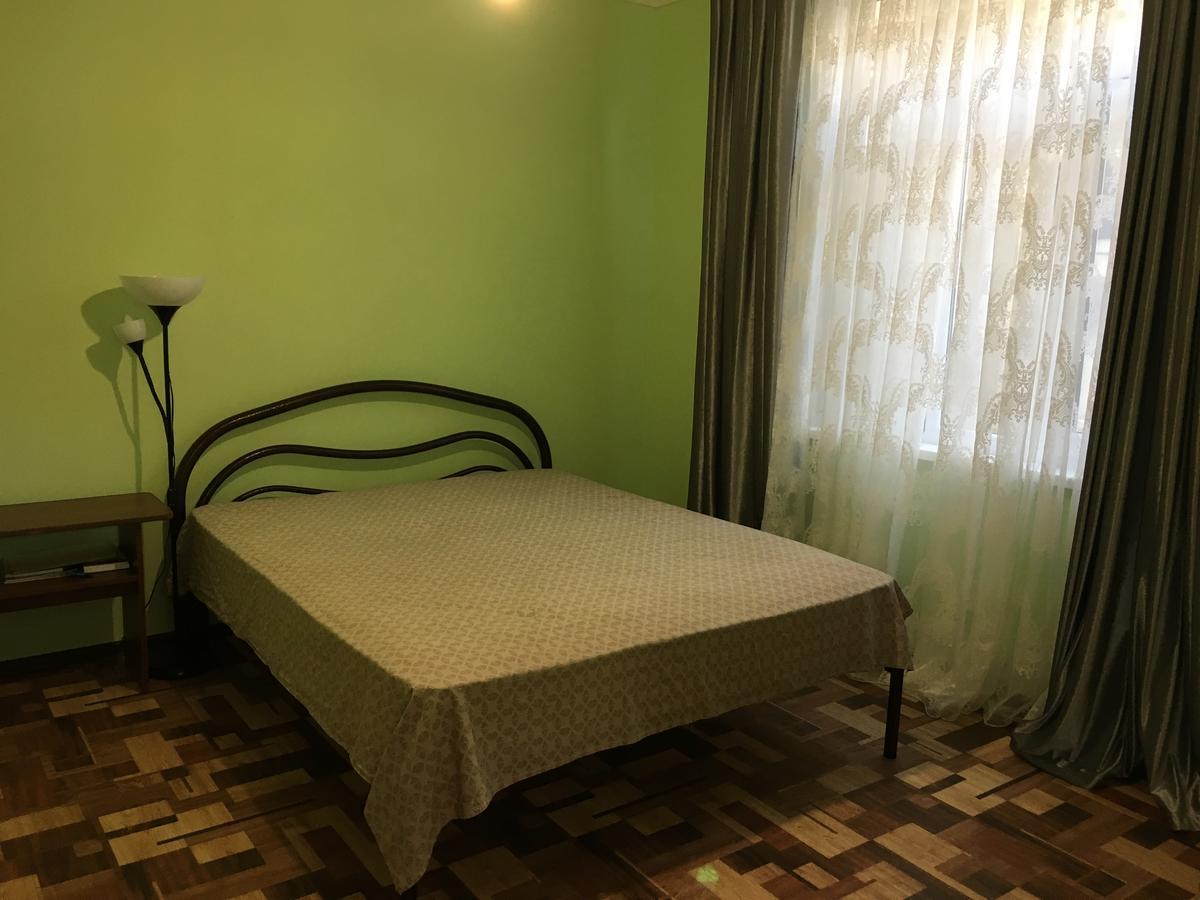 Guest House On Shakirbay 11 スフミ エクステリア 写真